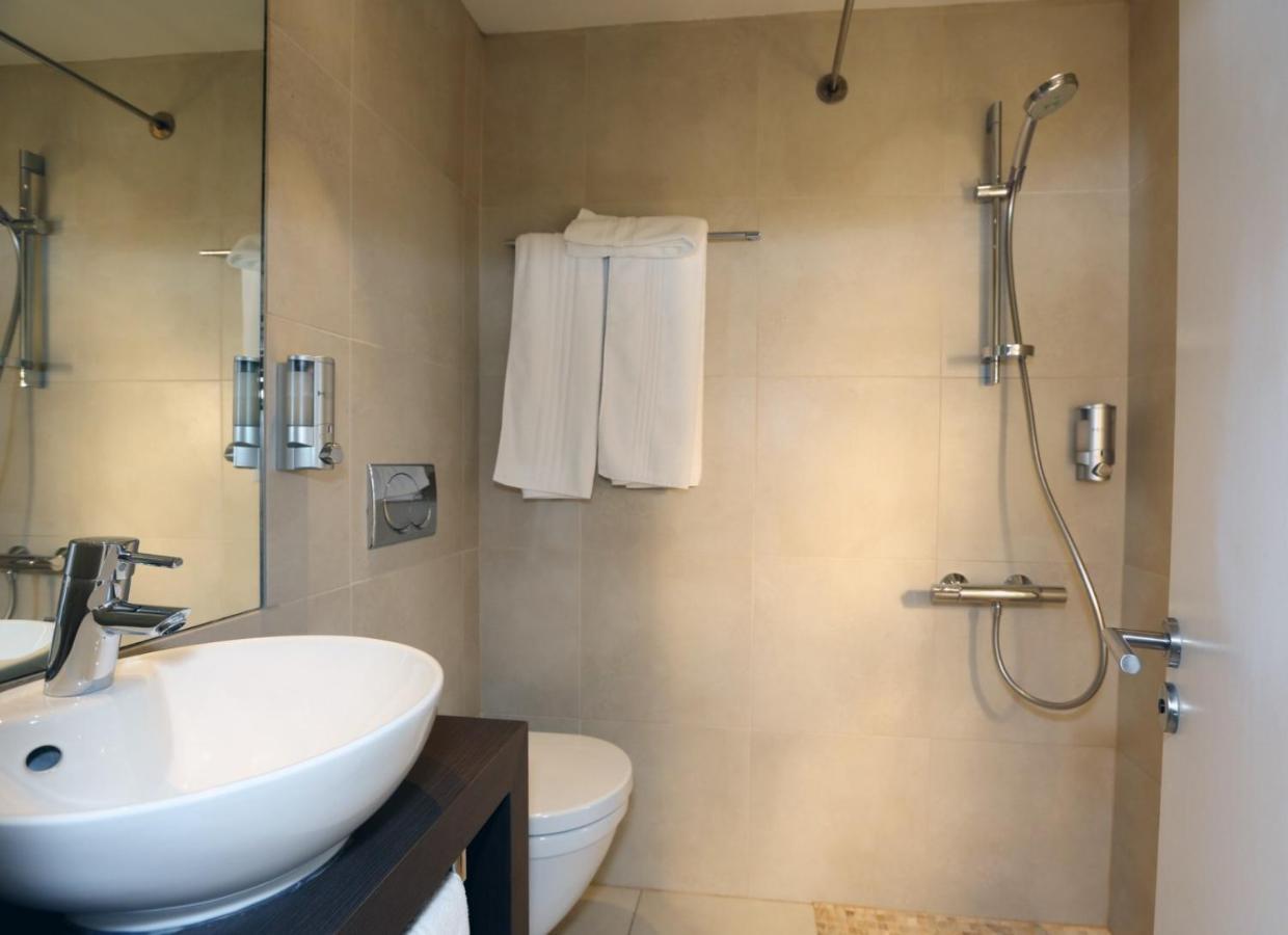 Hotel De La Plage - Hdlp Bormes-les-Mimosas Exteriér fotografie